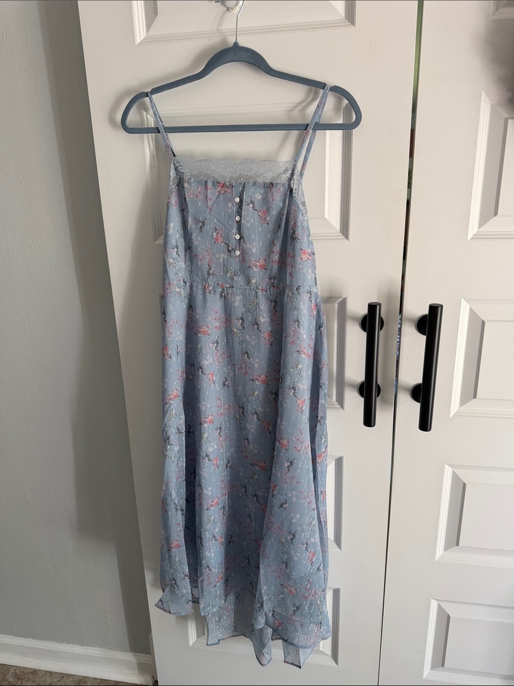 Light Blue Floral Spaghetti Strap Maxi Dress small